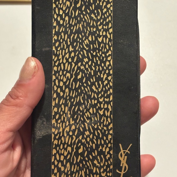 Brand new limited edition YSL makeup palette - Picture 2 of 2